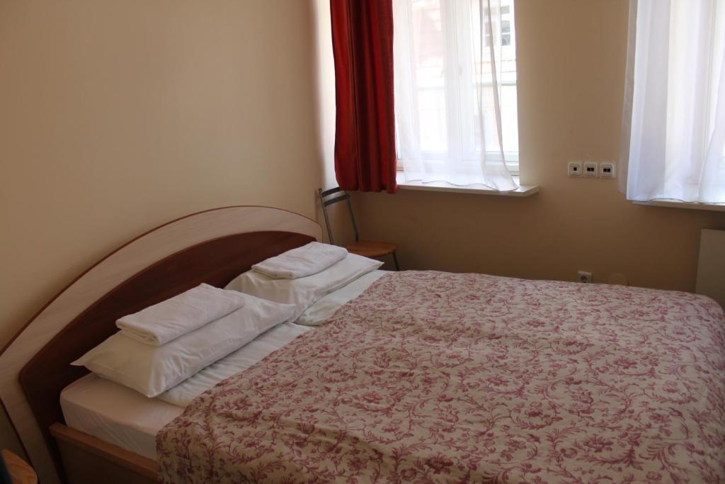 Dome Pearl Hostel Рига Стая снимка