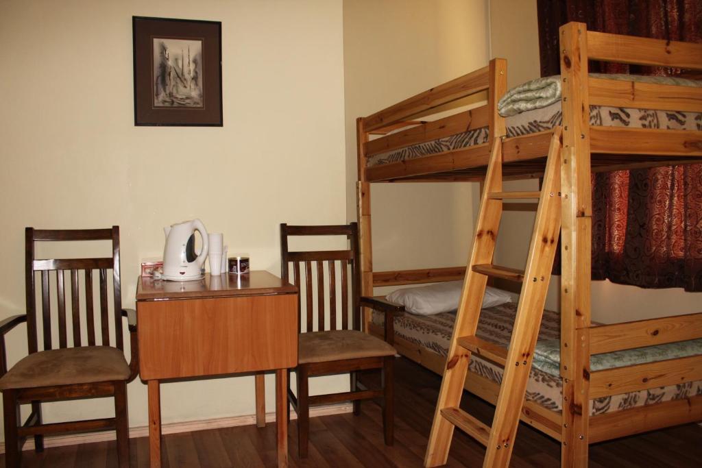 Dome Pearl Hostel Рига Стая снимка